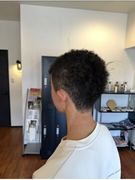 スリーバイザサロン(THREE by the salon) メンズショート