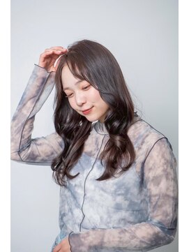 ルフュージュ バイ プロデュース 相模大野店(Refuge by Produce) チョコレートブラウン/ゆるふわウェーブ