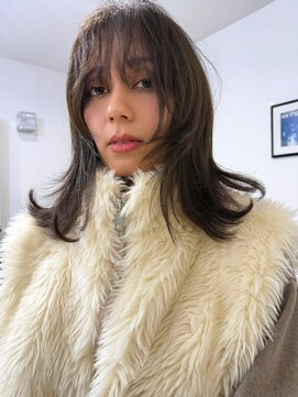 ナービス(NARVIS) 透明感ブラウンベージュ/レイヤーカット/顔まわりカット