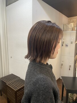 クオート(quoit) 大人女性のくびれレイヤーボブ