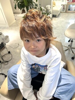 サロンドブレーメン(salon de BREMEN by Hero)の写真/【メンズも髪質改善】メンズカットと眉で垢抜けパーマも得意なイケメンヘア！キッズカットも対応◎