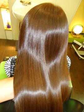 エムスリーディーミュゼステージ(M3D) ピコカラー＆トリートメント＆カット