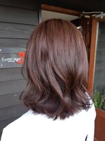 ナンバーエイト(number eight)&nbsp;スカーレットぷつっとカット大人可愛い外ハネミディアム