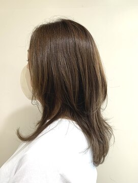 アズール 草加(azule) セミロング/ウルフ/レイヤー