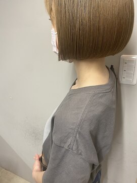 シー(The She's) Azusa~ハイトーンボブ