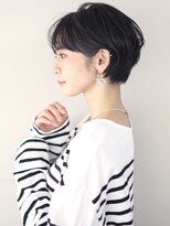 サーカス バイ ビュートリアム 青山(CIRCUS by BEAUTRIUM)&nbsp;小顔　黒髪　パーマショート　暗髪　　前髪あり　耳かけショート