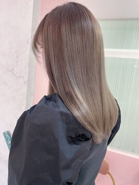 ジーナ 名駅(XENA.) 《Xena/haru》インスタ人気色＊ミルクグレージュ