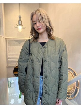 ジーナ オモテサンドウ(XENA) インナーカラー×顔周りレイヤー (表参道)