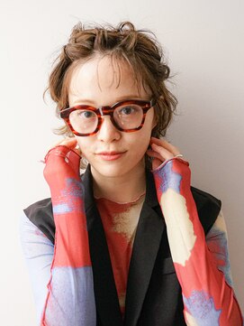 ディジョン(Dijon) 韓国顔まわりレイヤーカットグレージュオリーブベージュブラウン