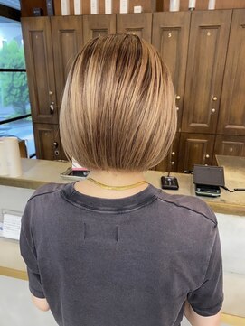 メゾンドムニ 恵比寿(Maison de MUNi) イメチェンヘアカラー/シャドウルーツ