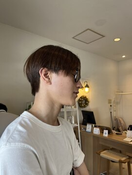 ヘアデザイン ジル(Jill) センターパート/アッシュブラウン