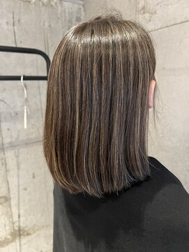 プラスシー(+C) 大人におすすめ地毛にハイライト/福岡ハイライト/福岡白髪ぼかし