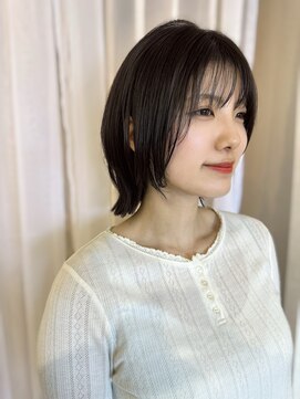 ニコリー(NICOLLY) レイヤーボブ