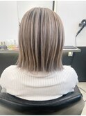 O-TETE バレイヤージュミルクティーグレージュボブ