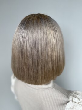 リルフェアリー 磐田店(Li’lFairy) ホワイトミルクティーベージュ