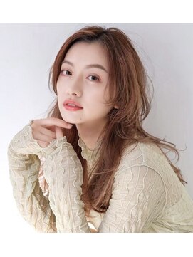 キイ ギンザ(k.e.y GINZA) 顔周りレイヤー/ベージュヘア