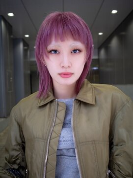 ギークス(GEEKS) 【GEEKS渋谷】顔周りレイヤーカット/オン眉/カシスピンク/ウルフ