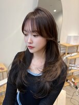 ラクシア(LucxiA) 韓国ヘア/レイヤーカット/顔まわりカット/Instagram @ken__gucci