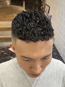 メリケンバーバーショップ トーキョー(MERICAN BARBERSHOP TYO) バーバースタイル/ショートパーマスタイル