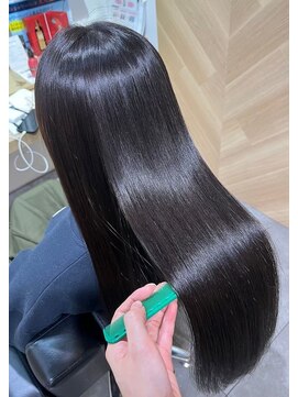 フォルテ 天神大名(FORTE) 髪質改善/韓国/縮毛矯正/ダブルカラー/顔周り