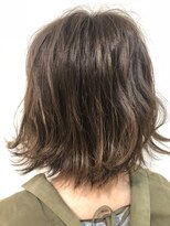 ネオリーブエム(Neolive em;)&nbsp;neolive em ハイライトが可愛いフレンチボブ☆