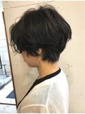 くせ毛風ハンサムショート