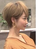 レイヤーショート/前髪長め/くびれ/立体感/30代.40代.50代/