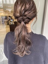 ヘアアレンジ・ヘアセット・シンプルアレンジ