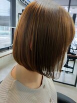 アンドヘアー(AND HAIR) 前下がりのボブスタイル