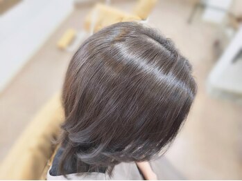 リコローレ(RE:COLORE)の写真/日本橋エリアでは珍しいヘアカラーリタッチ専門店！グレイカラーに特に力を入れております◎