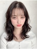 無造作パーマ大人ミディアムアッシュブラウン透明感20代30代40代