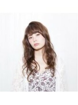 トータルビューティーサロン トップスタイル フェミニンハイレイヤー