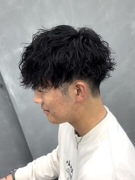 オーバルバイアピッシュ(OVARL by apish) Vマッシュ縦落ちパーマ