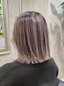 ロナバイソル(lona by SoL) 切りっぱなしボブカット/2色カラー