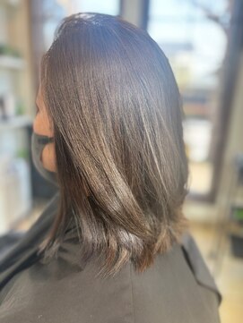 ジールアンドニコ(Zeal & nico.) 外国人風似合わせカット