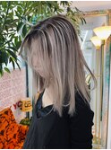【natsumi】13ホワイトグラデーション,ワンレンシャドウルーツ