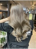 バレイヤージュ、ハイライト、レイヤーロング、グレーベージュ