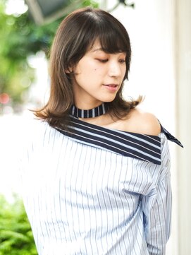 ビュートリアム 福岡(BEAUTRIUM) 乾かすだけで決まる顔まわりにレイヤーを入れた重めロブヘアー