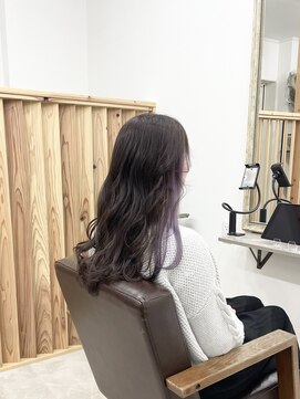 ホンネ(honne.) イヤリングカラーパープル×グレージュ