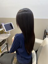 シュヴーブリヤン(cheveux brillants)&nbsp;『大人可愛い清潔感』落ち着きと艶を兼ね備えたストレートヘア