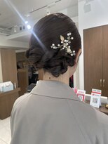 アッシュ 下北沢店(Ash) ねじりシニヨンスタイル