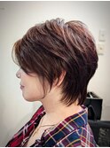 ふんわり動く大人レイヤーショート
