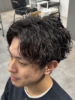 オーバルバイアピッシュ(OVARL by apish) 縦落ちパーマ/センターパート/メンズパーマ