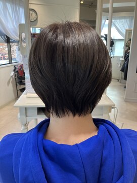 アルブル エト シミー(Arbre et chimie) 黒髪/オリーブグレー/小顔/ココアベージュ/東村山駅