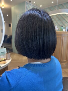 アンフィ 矢向(Anphi) 12-2 前下がりボブ