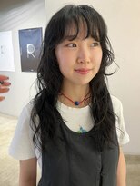 ナヌークカフラ(nanuk kafla)&nbsp;大きめしっかりカールのロングパーマ