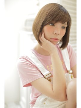 フレア志ミラーレ(flare) ショートストレートボブ