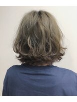 ナイン(NiNe.)&nbsp;ケアブリーチで作るグレージュ☆