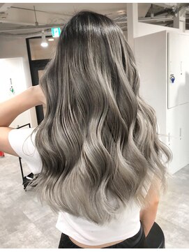 ラフ 難波店(LAFF) #黒髪#ボブルフ#ネビージュ#小顔#ワンレン