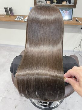 ルーム(ROOM) 色持ちと質感強化×髪質改善メテオカラー